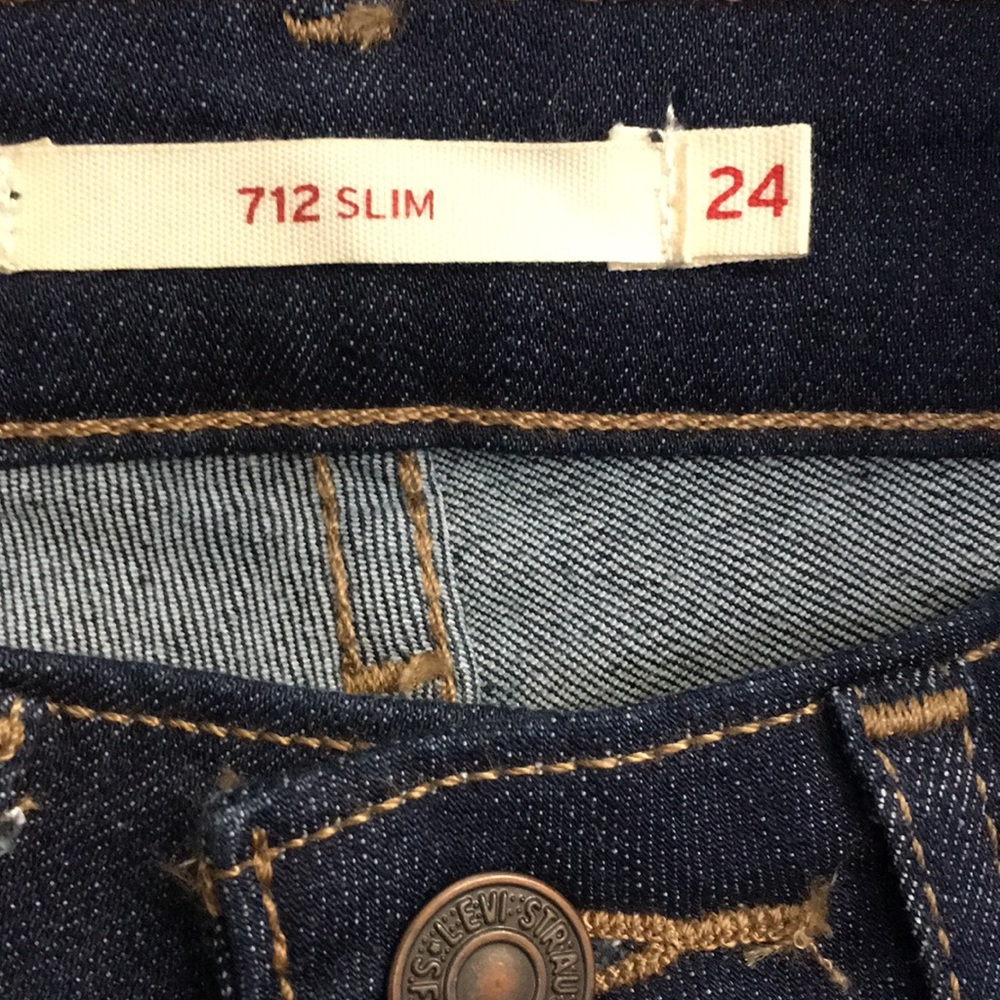 NWT Levi’s - Picture 2 of 7